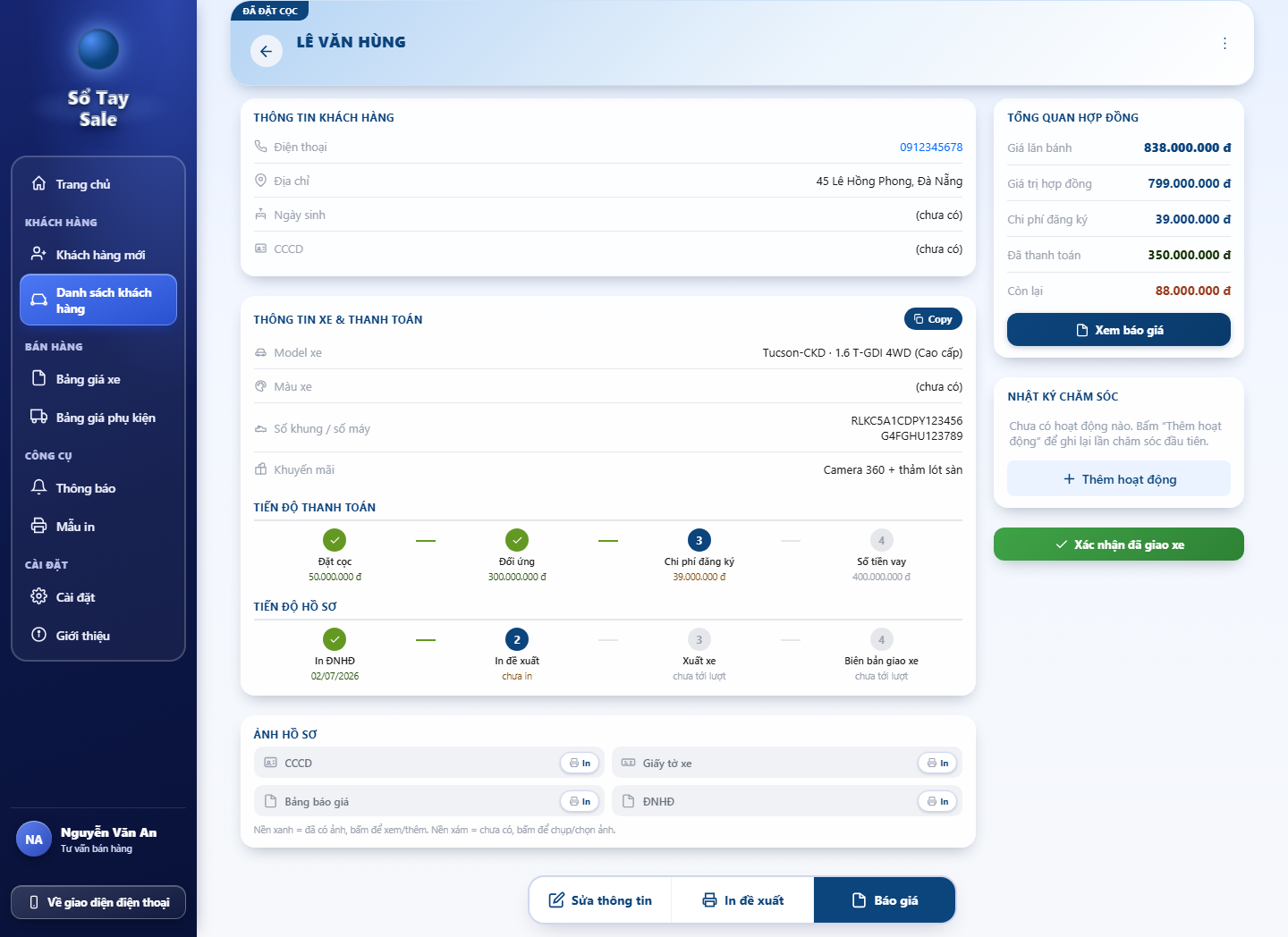 App mở trên máy tính: hồ sơ một khách, thêm cột tổng quan hợp đồng và nhật ký chăm sóc bên phải